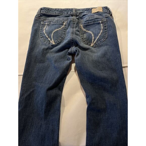 Ariya Jeans Women’s 11/12 Blue Boot Cut Denim Flap Pockets 29x27 Distressed - Picture 11 of 13